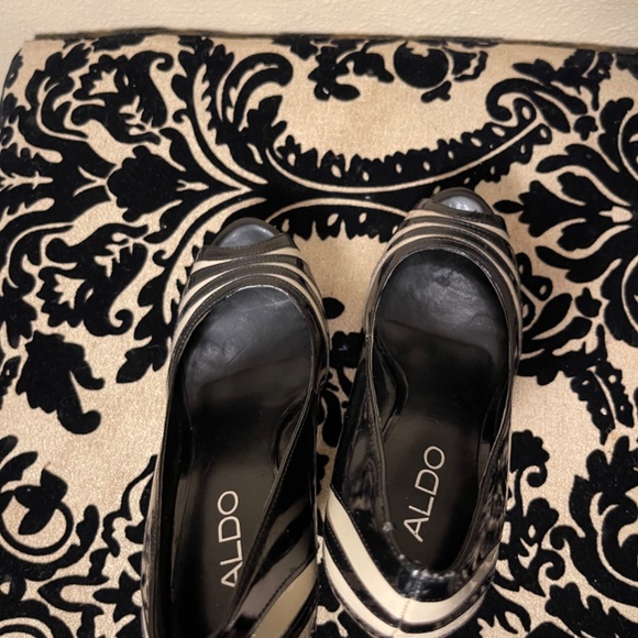 Black & Beige ALDO Stiletto Platform Peep Toe High Heels - Picture 4 of 8